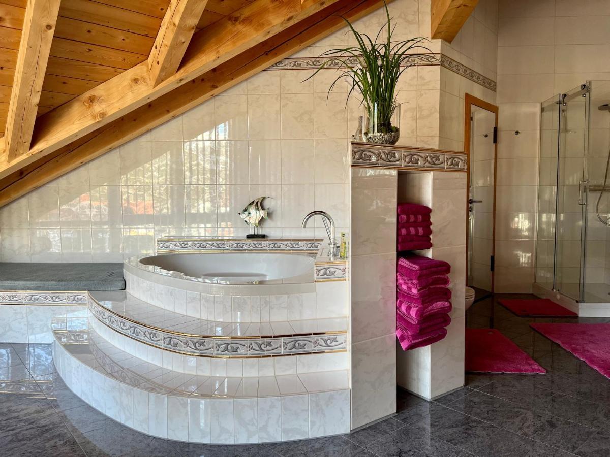 מוטנוואלד Wally Luxus Lodge Im Ferienhaus Magdalena מראה חיצוני תמונה